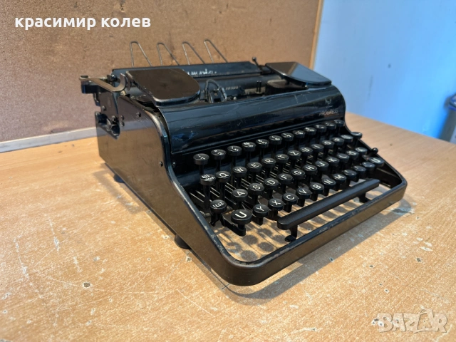 стара пишеща машина "Olympia Progress", снимка 5 - Антикварни и старинни предмети - 54134717