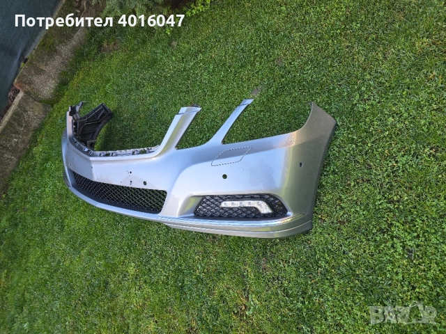 Предна броня за W212, снимка 2 - Части - 52487975