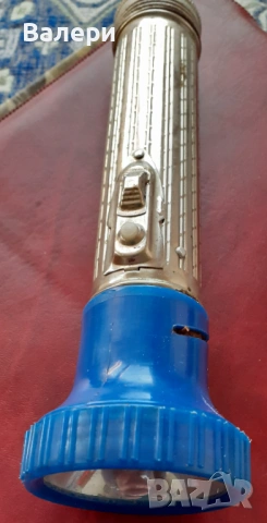 Стар съветски прожектор с 3 бр. батерии, снимка 2 - Антикварни и старинни предмети - 53862822