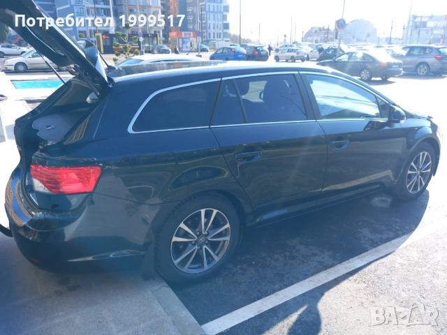 Toyota Avensis 2.0 Бензин, Автоматик, 2012, Комби, снимка 13 - Автомобили и джипове - 53267343