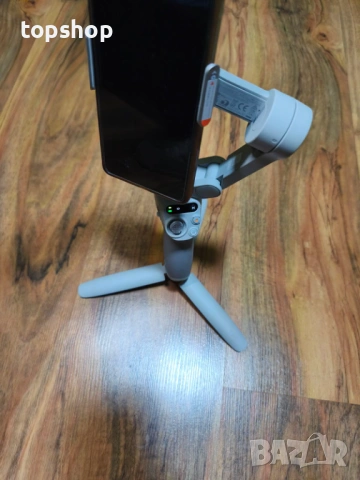 НОВ, ПРОВЕРЕН Гимбал за смартфон DJI - Osmo Mobile SE, бял  DJI Osmo Mobile SE е гимбал за смартфон