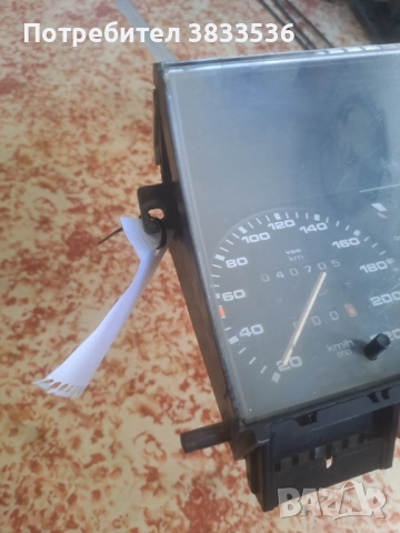 2буксов скоростомер със обортомер/ километражен уред за VW Golf / Jetta mk2 Бензин, снимка 4 - Части - 51498522