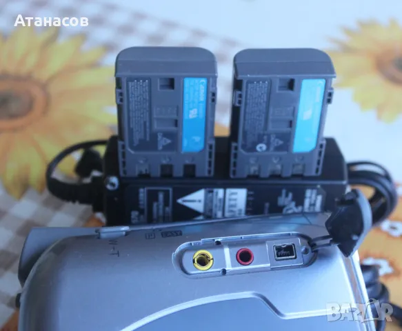 Canon MV900 MiniDV Camcorder видеокамера, снимка 9 - Камери - 50193101