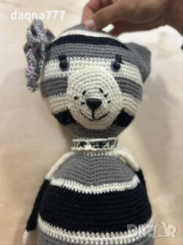 Ръчно плетено коте, с височина 65 см , снимка 2 - Други - 49605669