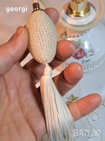 италианско порцеланово шишенце пулвелизатор Berger за наливен парфюм 29/5, снимка 3 - Дамски парфюми - 52518599