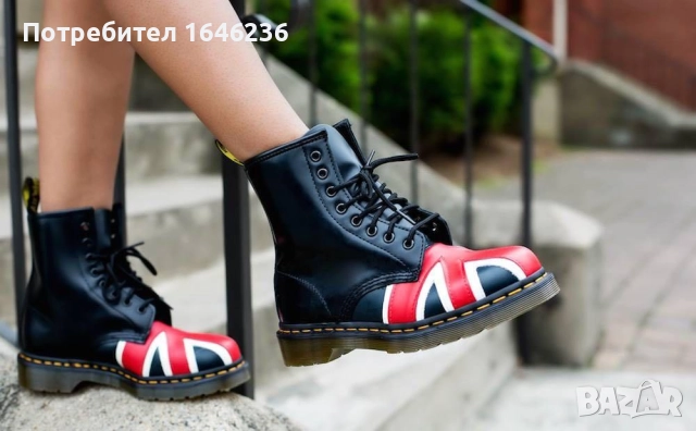 Боти Dr. Martens The Union Jack 8 eye boot, снимка 2 - Дамски боти - 51878507