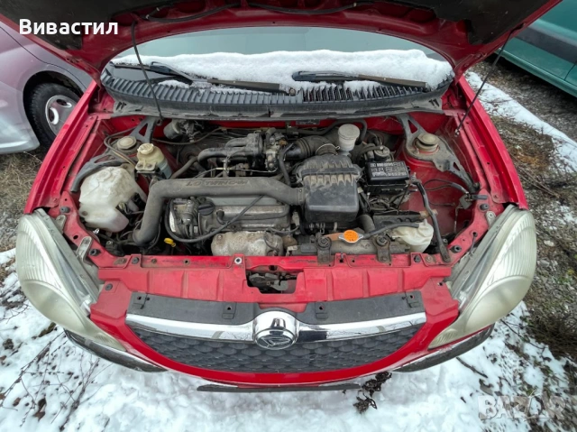 Дайхатсу Сирион 2005г на части, снимка 2 - Автомобили и джипове - 47582377