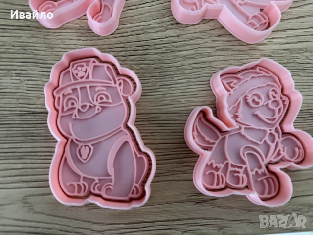 🐾 Комплект формички за сладки "Пес Патрул" (PAW Patrol) – 6 броя, снимка 4 - Форми - 54224818