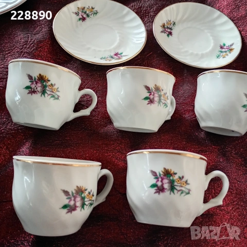 Български порцелан, снимка 18 - Чинии - 33074153