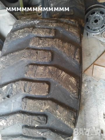 гуми за бобкат 14-17.5, снимка 2 - Гуми и джанти - 54098522