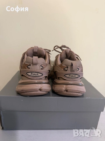 Balenciaga track , снимка 3 - Маратонки - 53294730
