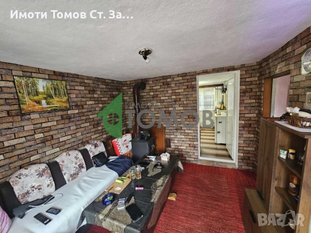 Двуетажна къща в кв. Възраждане, снимка 6 - Къщи - 51095073