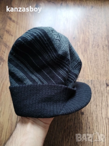 quiksilver - страхотна зимна шапка , снимка 5 - Шапки - 53197281