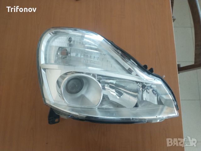 Оригинален десен фар Renault Modus 2007-2012, снимка 1 - Части - 46643728