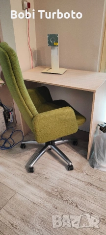 Офис стол,регулируем, италиански! 