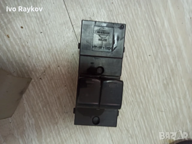 Бутони ел. съкла Nissan Micra (K12) 1.0 , десни