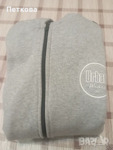 Запазен мъжки ватиран комплект от две части , снимка 2 - Спортни дрехи, екипи - 50668353