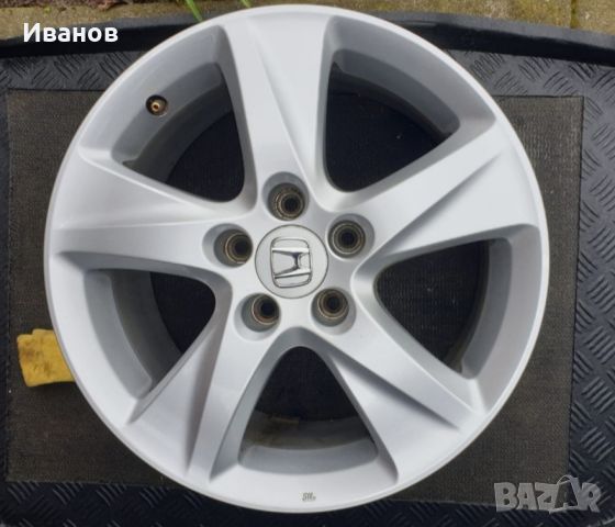 Джанти 17 ки Honda Аccord Уникат, снимка 3 - Гуми и джанти - 45591136