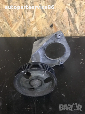 Водеща ролка на допълнителния ремък за Peugeot 307CC 16V, 2.0 (2005) 9641317380