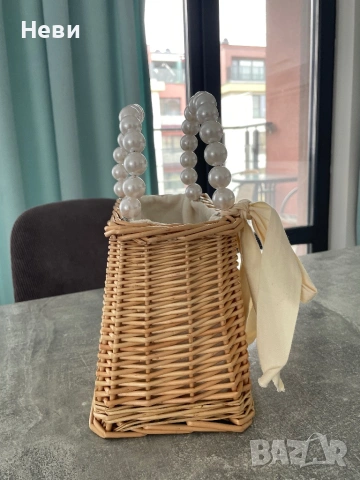 Сламена чанта с панделка и дръжки с перли, снимка 2 - Чанти - 54172476