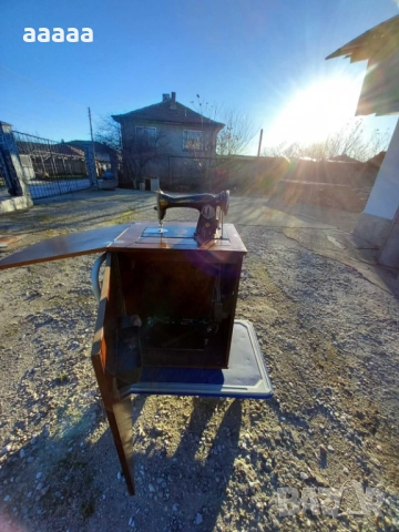 Стара шевна машина, снимка 5 - Антикварни и старинни предмети - 52939830