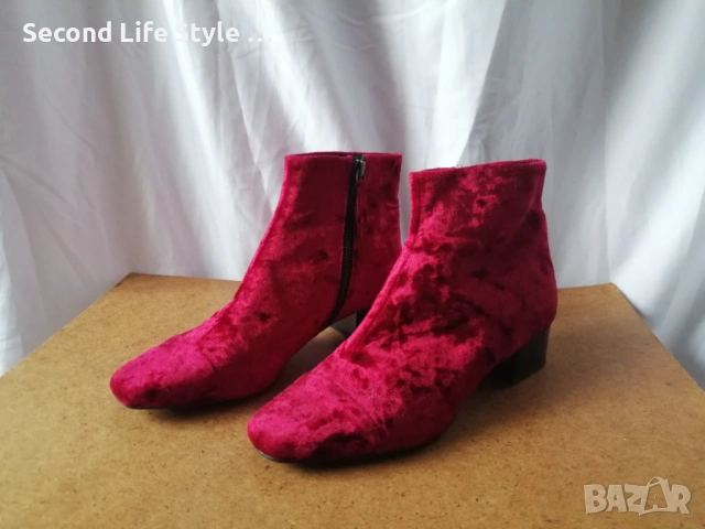 № 37 Mango дамски боти от кадифе в червен цвят, снимка 2 - Дамски боти - 53338074