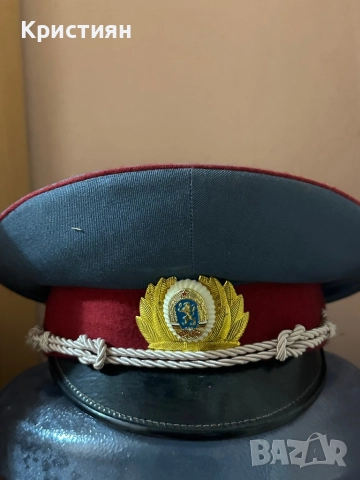 Фуражки милиционерско от НРБ