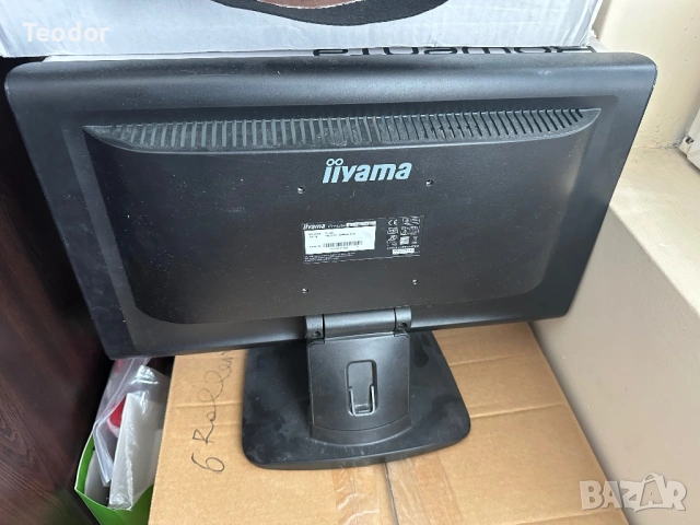 Монитор iiyama, снимка 4 - Монитори - 53932529