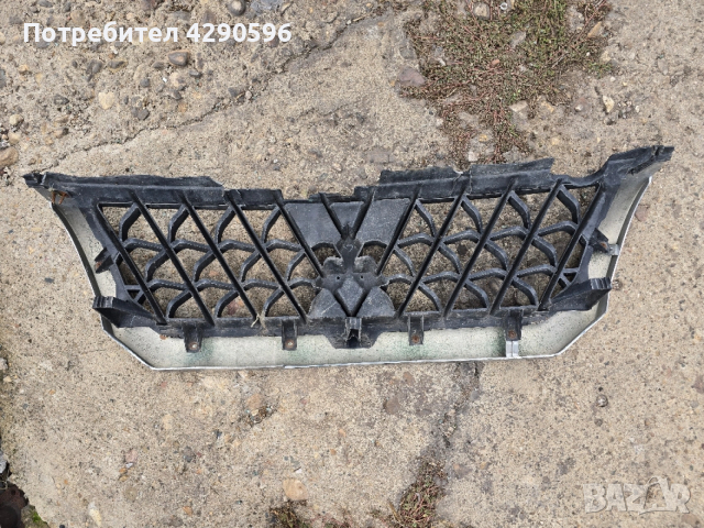 Решетка за Mitsubishi Pajero Sport , снимка 2 - Части - 53015486