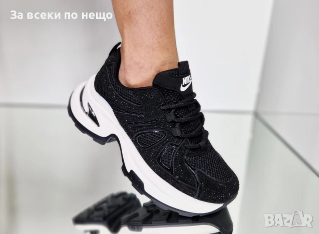 Nike Дамски Черни Маратонки С Бяла Подметка👟Дамски Спортни Обувки В Черен Цвят Найк Код P687, снимка 6 - Маратонки - 50580189