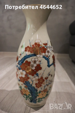 Порцеланова японска ваза, снимка 2 - Вази - 54090824