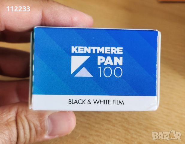 Черно бял филм за фотоапарат 35 мм, снимка 1 - Чанти, стативи, аксесоари - 46008324
