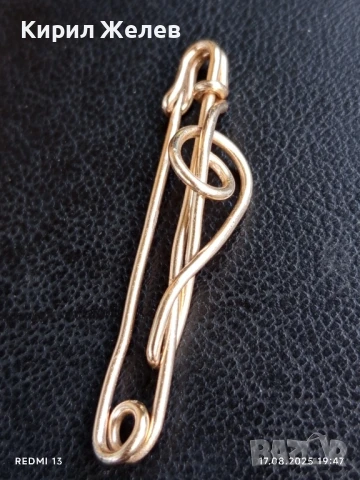 Позлатена винтидж брошка музикална игла рядка 70201, снимка 2 - Други - 51395627