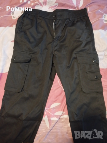 Мъжки черни панталони с джобове размер L