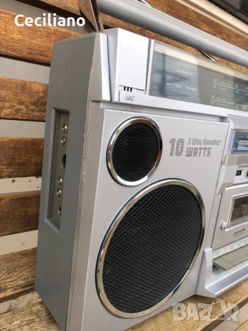 Радиокасетофон Club 6001(Germany) Много хубав звук!, снимка 3 - Радиокасетофони, транзистори - 53932042
