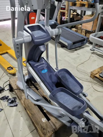 Precor eliptical кростренажор професионален + наклон прекор, снимка 3 - Фитнес уреди - 44949902