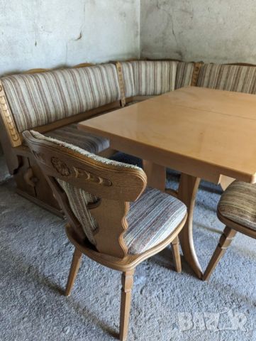 Комплект Кухненски ъглов диван с три стола и маса. , снимка 3 - Дивани и мека мебел - 46435253