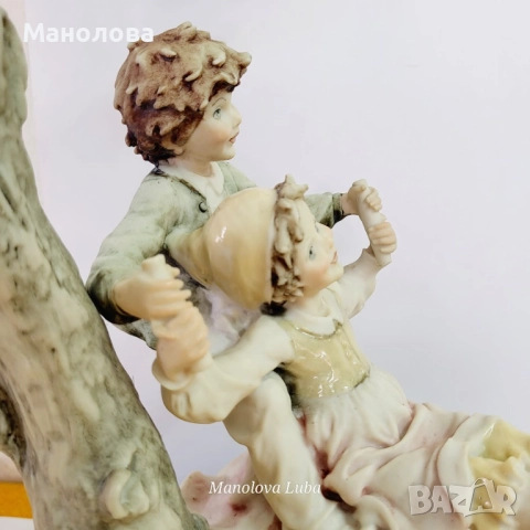 Голяма фигура Capodimonte подписана B. Merli., снимка 12 - Колекции - 52418854