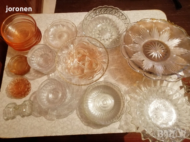 Стъклени фруктиери,чинии,купички соц.производство