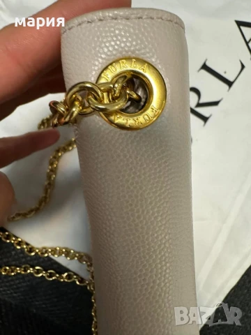 Чанта Furla естествена кожа, снимка 4 - Чанти - 51109879