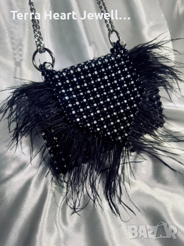 Дамска чанта от перли кристали и пера , снимка 16 - Чанти - 52502138