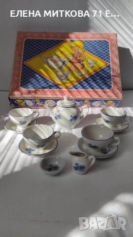 Кукленски порцеланов сервиз