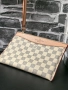 Louis Vuitton чанта тип плик , снимка 4