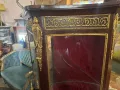 Изящна антикварна витрина , снимка 5