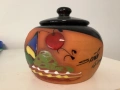 Керамичен буркан с капак ръчно рисувани произведено в Мексико 1960 години отличен състояние, снимка 2