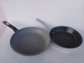 2 броя тигани, снимка 1