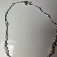 Сребърно колие с естествени перли, снимка 2 - Колиета, медальони, синджири - 45545328