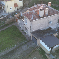 Къща в центъра на Тополовград , снимка 3 - Къщи - 45038316
