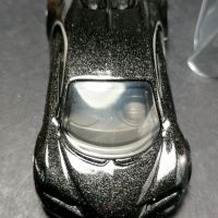 Bugatti Chiron, Hot Wheels, снимка 3 - Колекции - 45570620