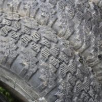 джипови гуми Safari 235 75 15, снимка 2 - Гуми и джанти - 45395794